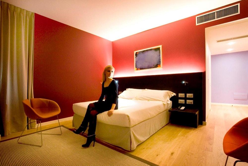 Mod 05 Bike Hotel サンドラ エクステリア 写真